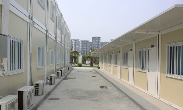 宿舍區(qū)園內(nèi)展示圖